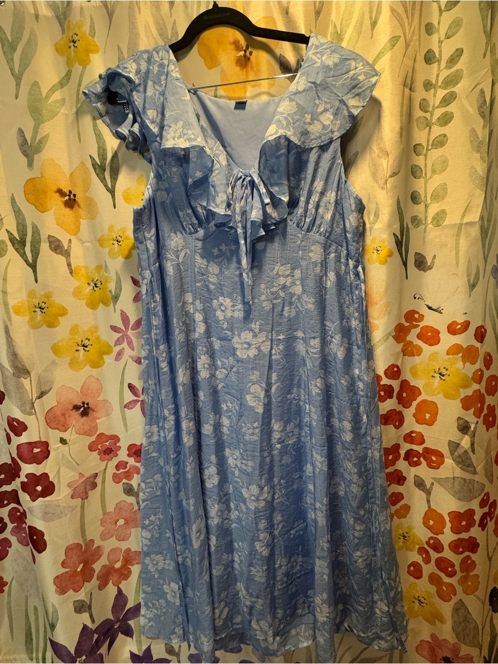 Old Navy Light Blue Floral Maxi Dress with Ruffle Neck